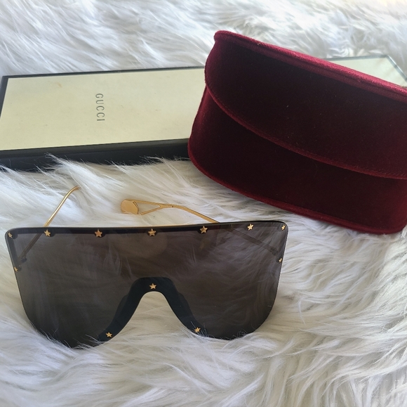 Gucci Rimless Shield Sunglasses w/ Star Studs - Picture 12 of 14